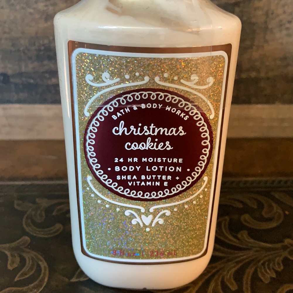 Bath & body works body lotion Christmas cookies